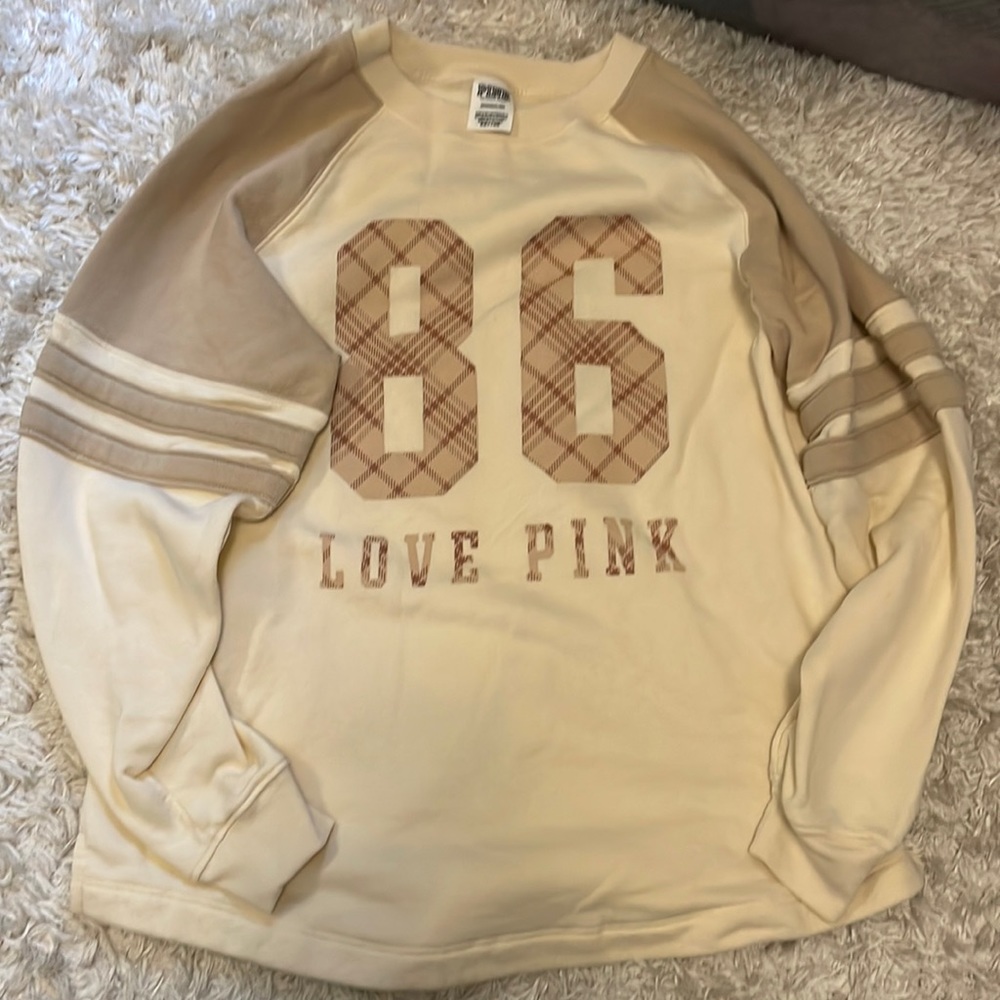 NWOT Victoria Secret Pink crew neck sweater